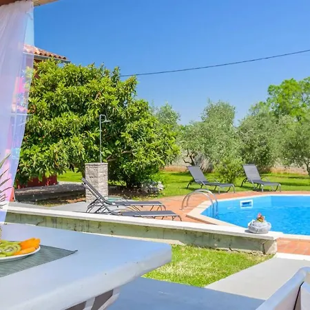 Charming Stone Carla Near The Sea And Town By Wiibuk Villa Pula